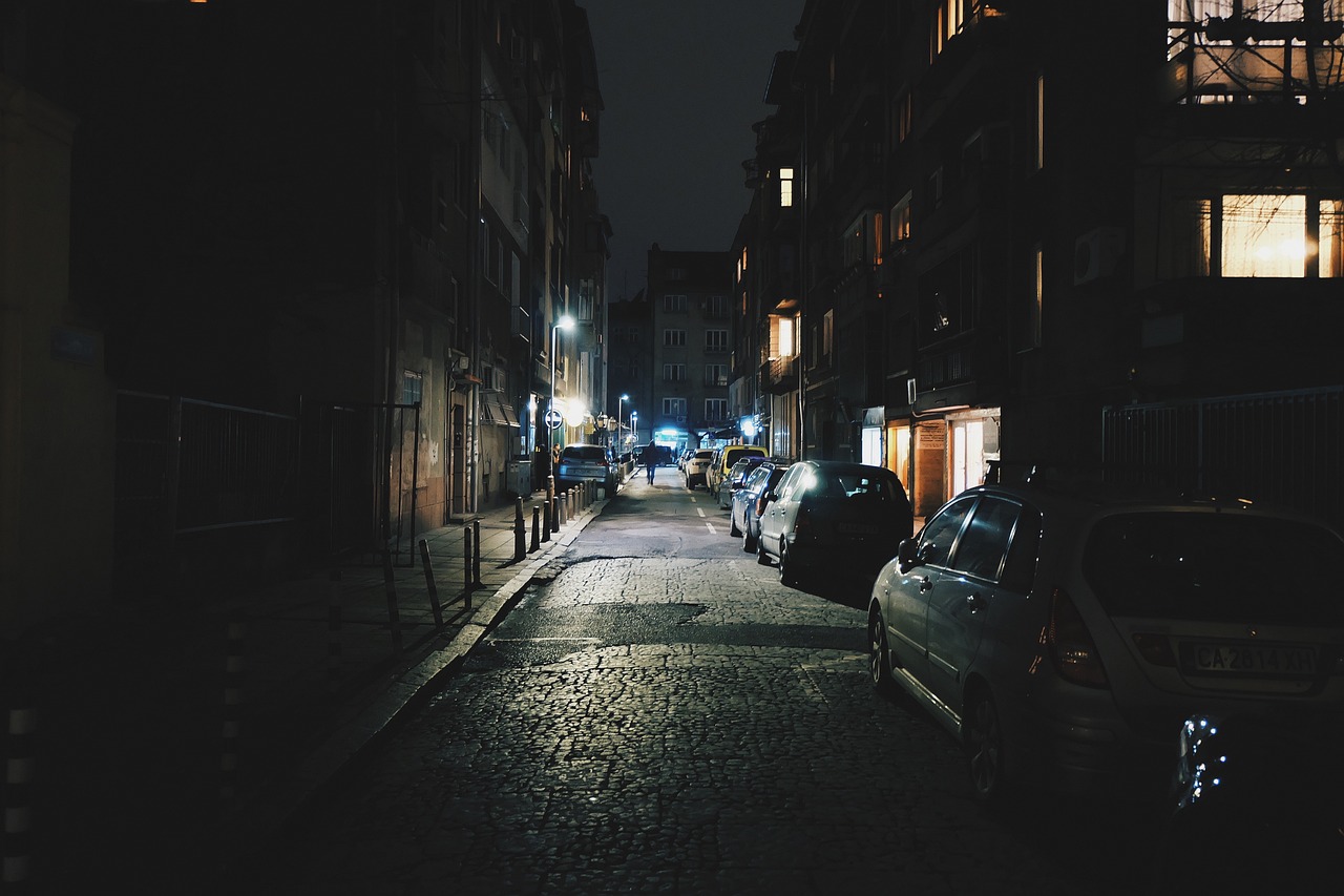 A dark street Image by donterase from Pixabay